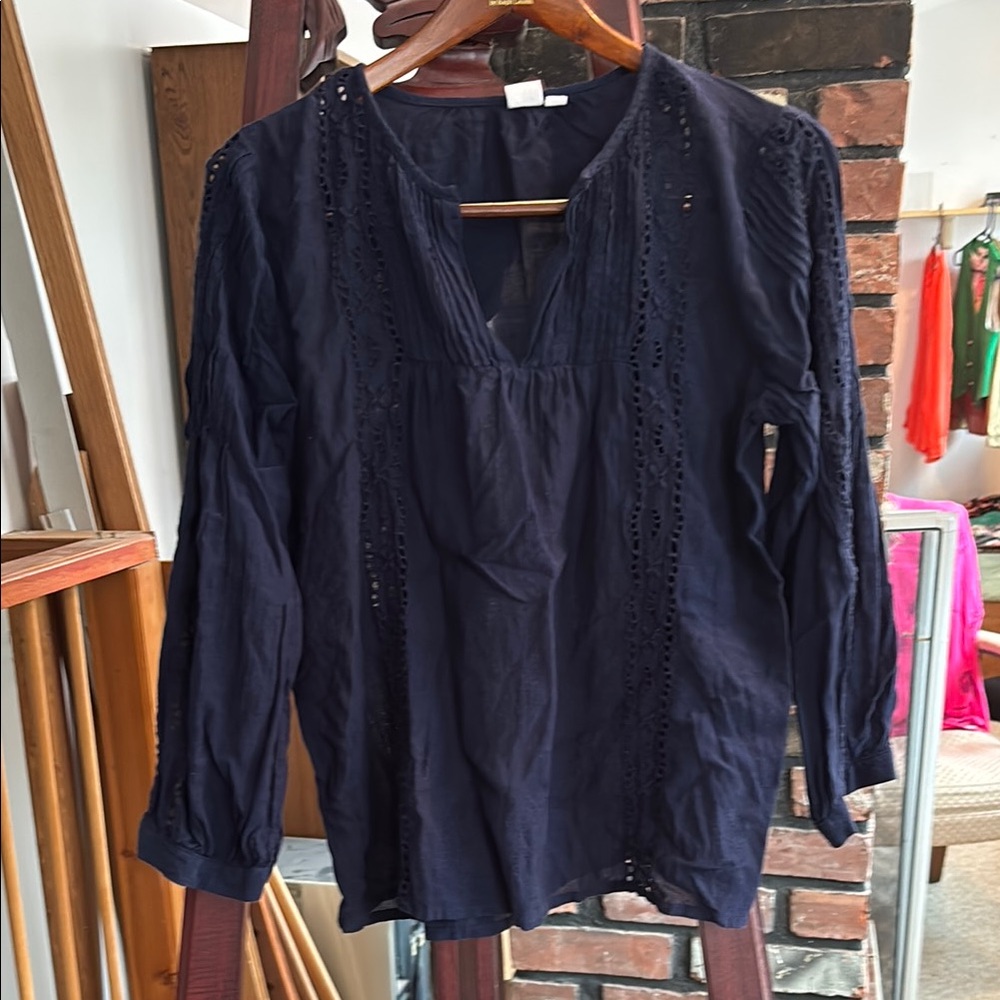 GAP Blue 3/4 Sleeve Eyelets Relaxed Blouse